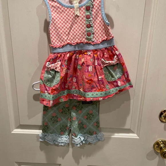 Matilda, Jane Valentine, two piece set - Picture 3 of 8